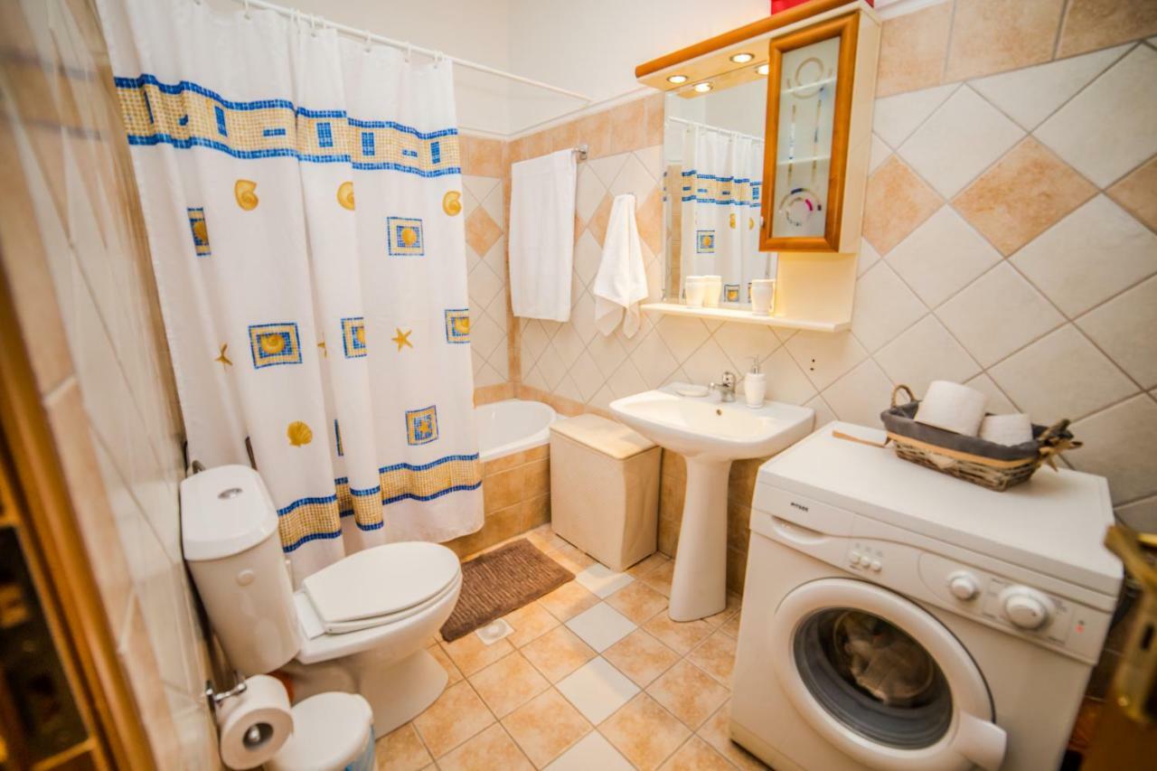 Downtown Meteora Apartment Καλαμπάκα Εξωτερικό φωτογραφία