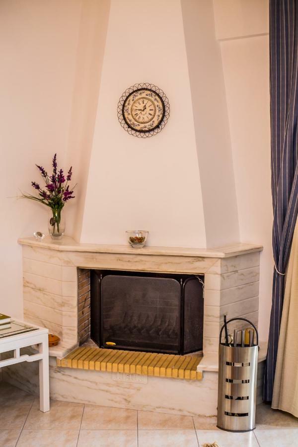 Downtown Meteora Apartment Καλαμπάκα Εξωτερικό φωτογραφία