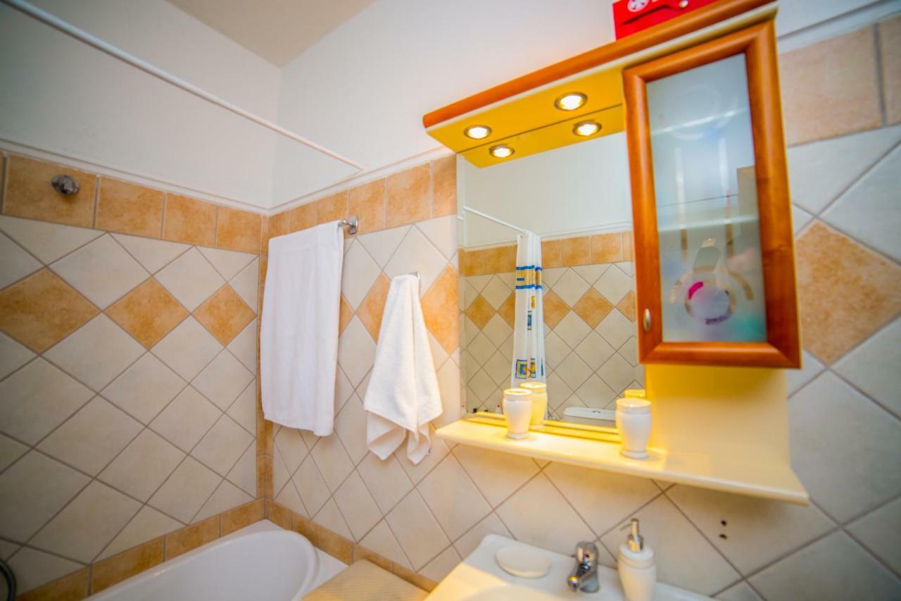 Downtown Meteora Apartment Καλαμπάκα Εξωτερικό φωτογραφία